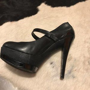Sz. 10   Black Jessica Simpson 6 inch Heel Shoes